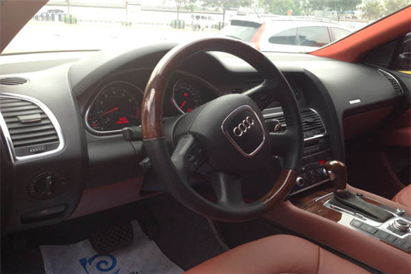 奧迪Q7汽車改裝
