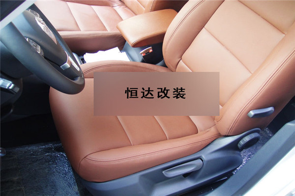高爾夫內(nèi)飾改裝